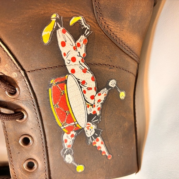*RARE* DR MARTENS Sz 9 Tattoo Decals Combs Leather Combat Style Boots - Picture 7 of 15